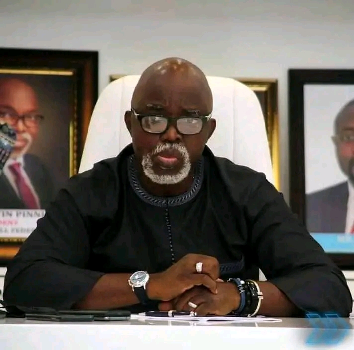 Sunday Dare Salutes Amaju Pinnick on New CAF Appointment