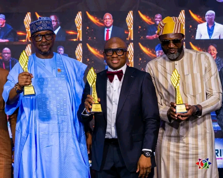 Ikpea Hails Enabulele, Erhunmwunse on Sportsville Awards, Urges Peace at Easter